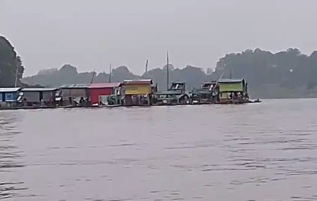 PETI Di Sungai Kapuas Suhaid Dapat Sorotan Tajam, APH Diminta Turun Tangan, Nasib Pencari Ikan Dipertaruhkan